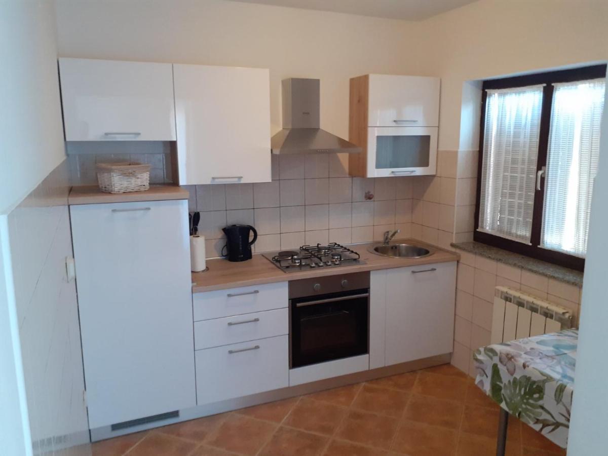 Charming Apartments In Pula Exterior foto